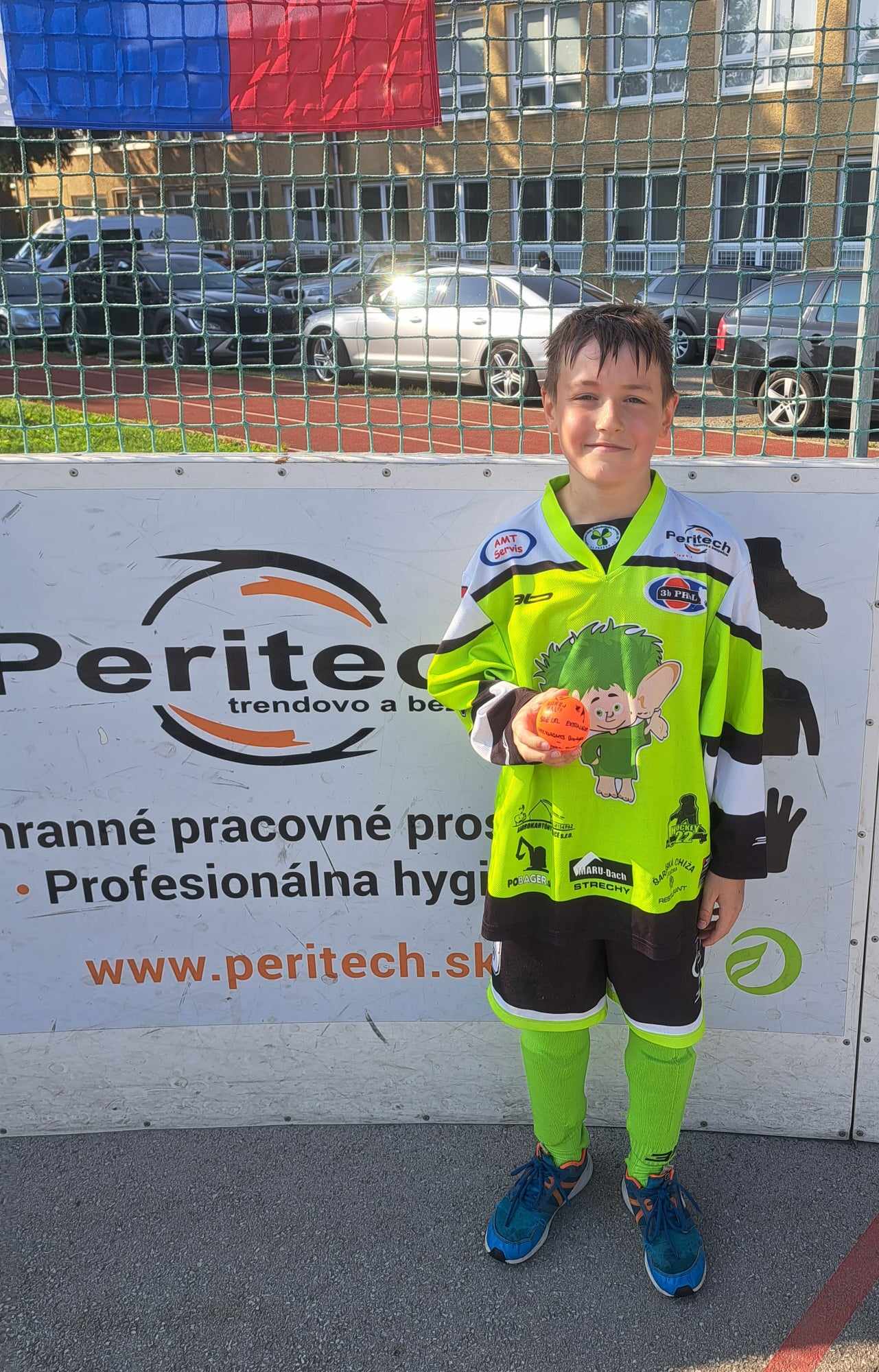 Premiéra v SHbE U12 a hneď prvý EXTRALIGOVÝ gól ...... Jakub CABAN 