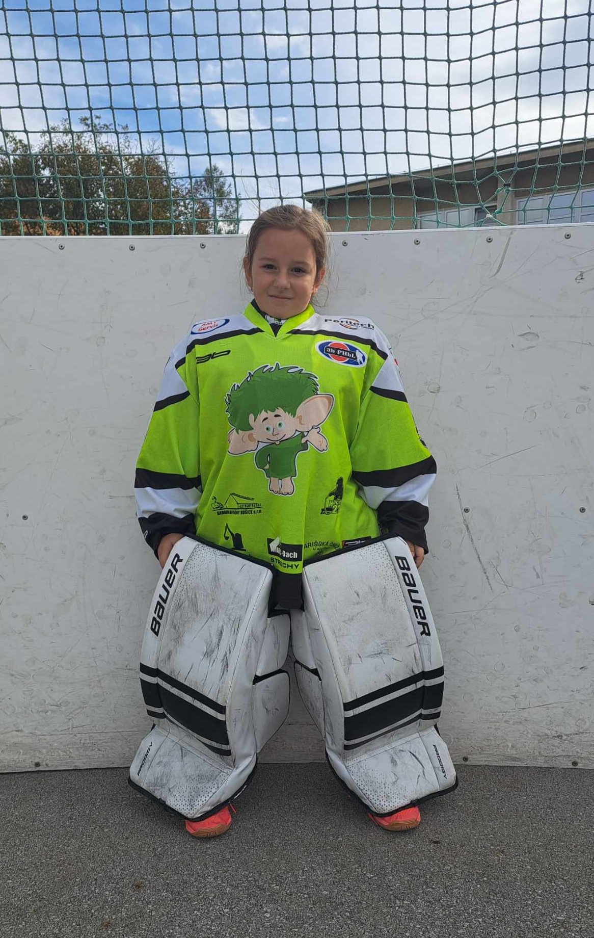 Premiéra v SHbE U12 ...... Dianka VAVREKOVÁ 